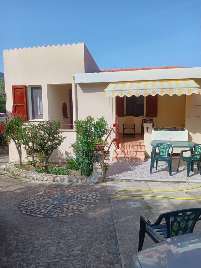 Vacanze A Solanas Con Clima Cup1863 Εξωτερικό φωτογραφία