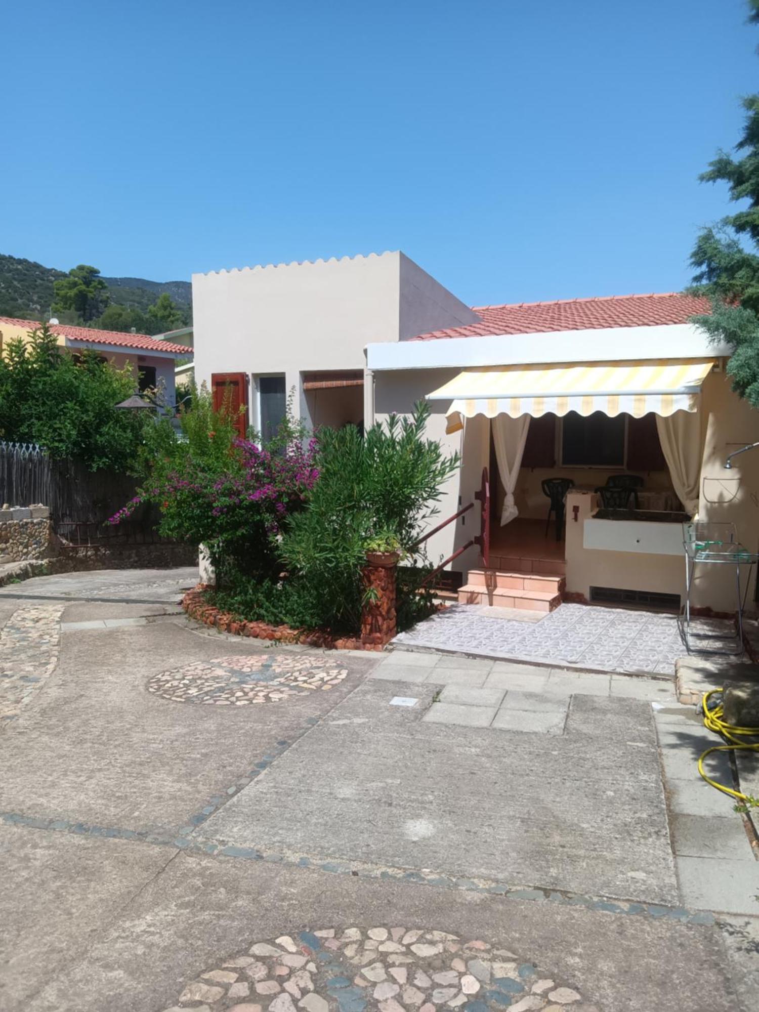 Vacanze A Solanas Con Clima Cup1863 Εξωτερικό φωτογραφία